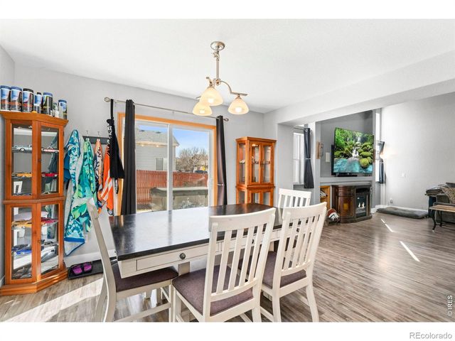 10473 Sunburst Avenue, Longmont, CO 80504