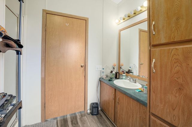 288 The Forest RD, Dale, TX 78616