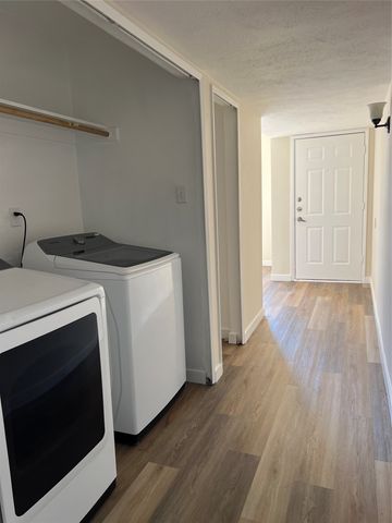 4916 N Colony Boulevard, The Colony, TX 75056
