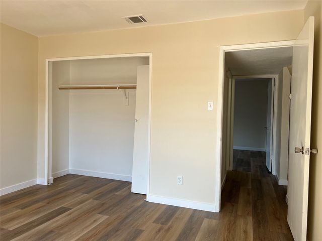 4916 N Colony Boulevard, The Colony, TX 75056