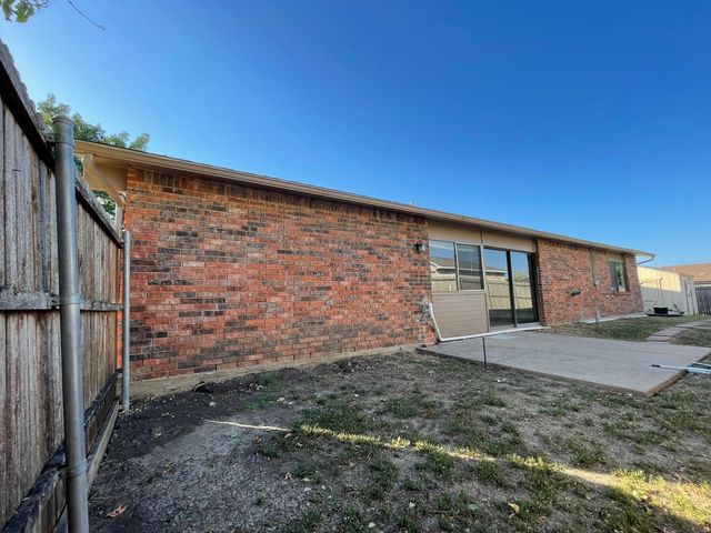 4916 N Colony Boulevard, The Colony, TX 75056