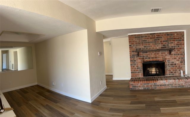 4916 N Colony Boulevard, The Colony, TX 75056
