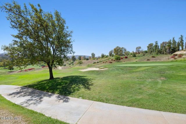 460 Country Club Drive C, Simi Valley, CA 93065
