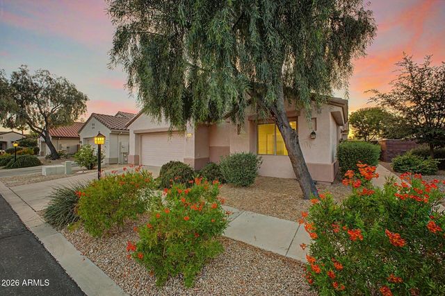 15930 W Autumn Circle, Surprise, AZ 85374