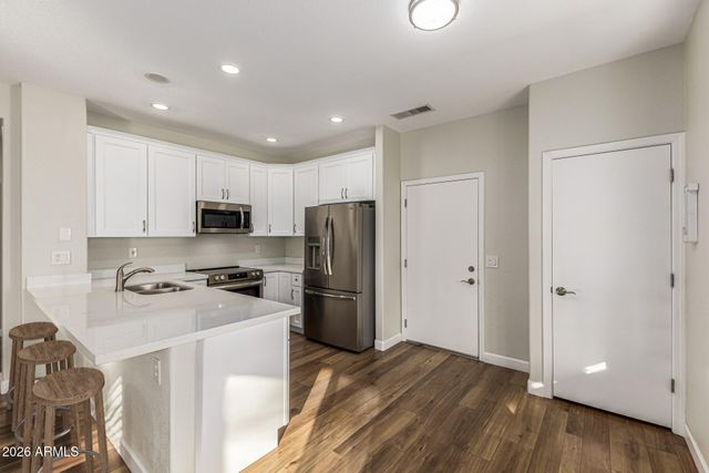 15930 W Autumn Circle, Surprise, AZ 85374