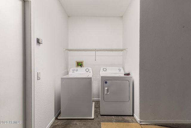 15930 W Autumn Circle, Surprise, AZ 85374