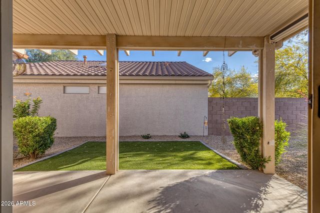 15930 W Autumn Circle, Surprise, AZ 85374