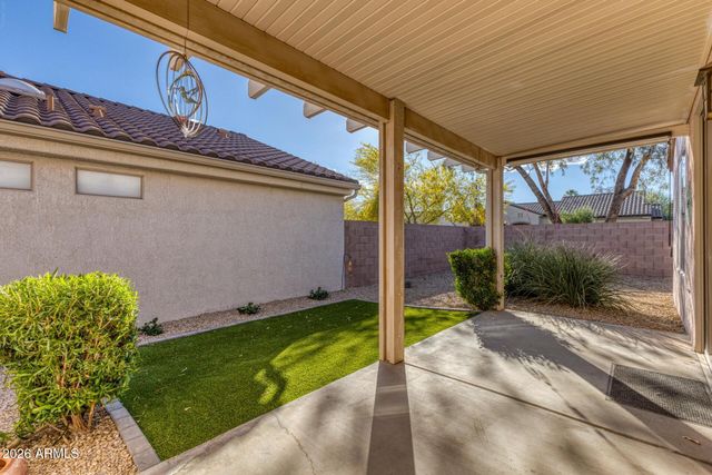 15930 W Autumn Circle, Surprise, AZ 85374