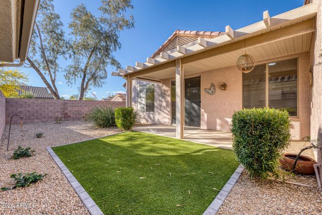 15930 W Autumn Circle, Surprise, AZ 85374