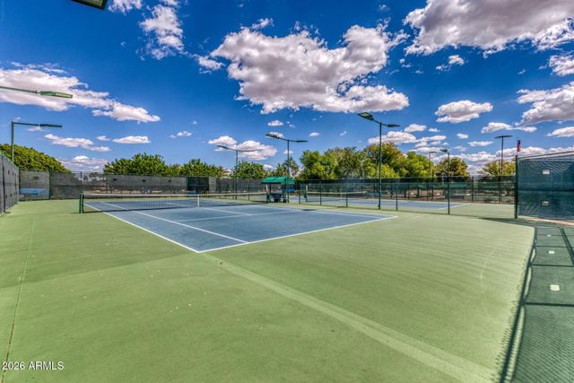 15930 W Autumn Circle, Surprise, AZ 85374