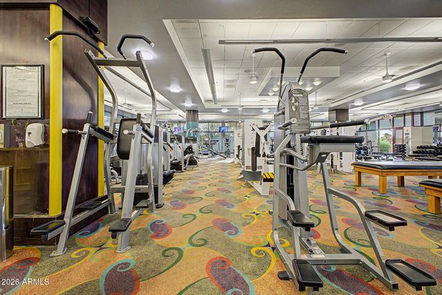 15930 W Autumn Circle, Surprise, AZ 85374