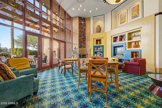 15930 W Autumn Circle, Surprise, AZ 85374