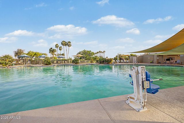 15930 W Autumn Circle, Surprise, AZ 85374