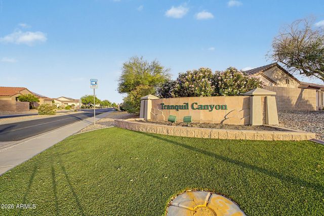 15930 W Autumn Circle, Surprise, AZ 85374