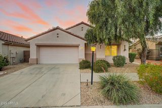 15930 W Autumn Circle, Surprise, AZ 85374