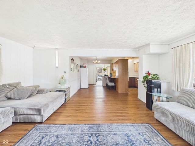 5551 Meadowood Drive, Indianapolis, IN 46224