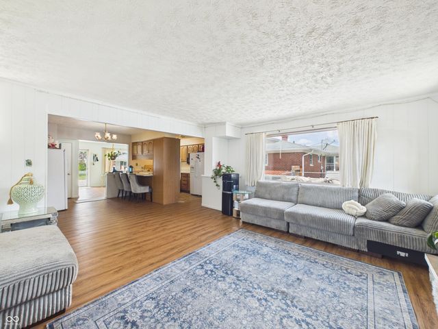 5551 Meadowood Drive, Indianapolis, IN 46224