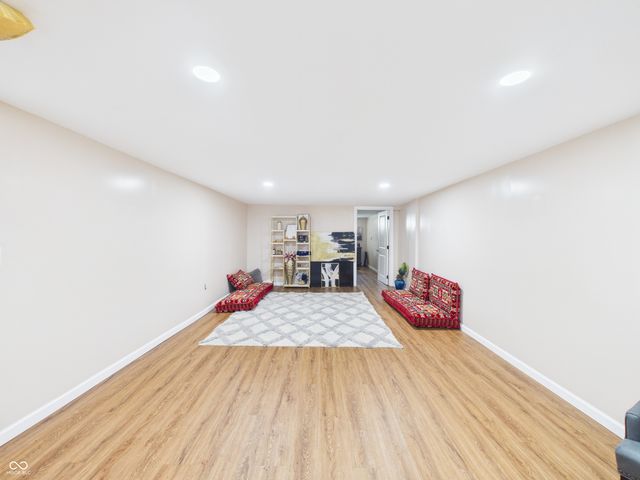 5551 Meadowood Drive, Indianapolis, IN 46224