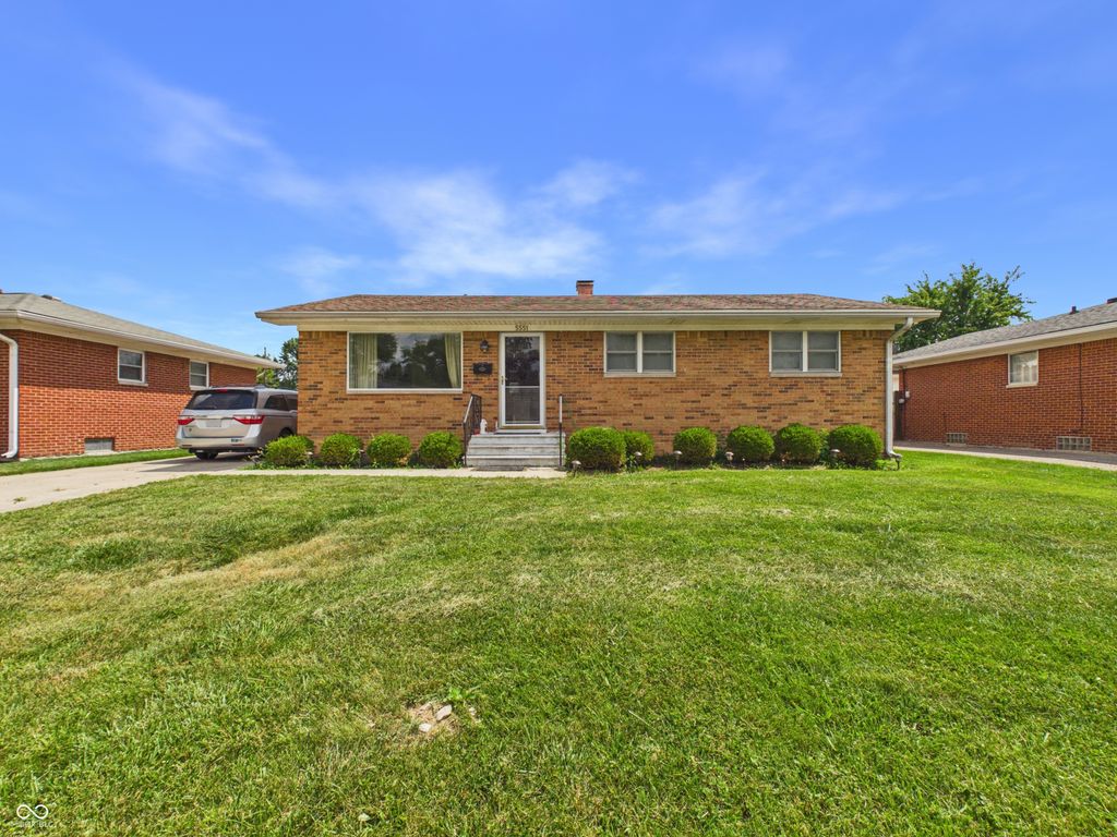 5551 Meadowood Drive, Indianapolis, IN 46224