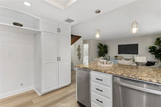 22799 De Soto, Grand Terrace, CA 92313