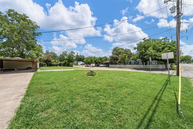 1320 S 26th Street, Waco, TX 76706