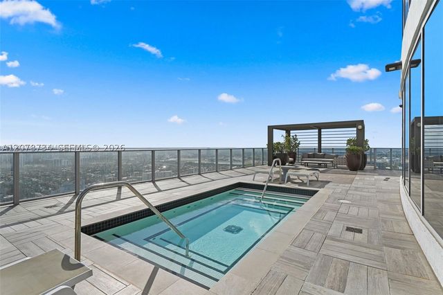 4010 S Ocean Dr R2507, Hollywood, FL 33019