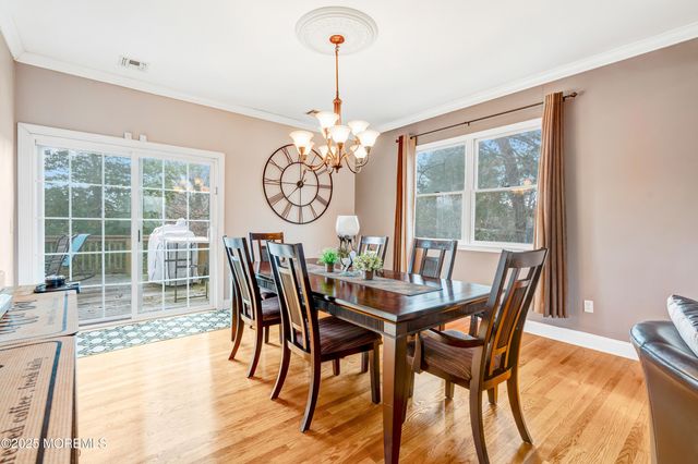 732 Wellington Avenue, Toms River, NJ 08757