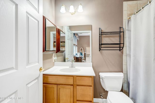 732 Wellington Avenue, Toms River, NJ 08757