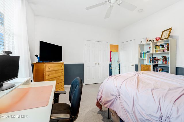 732 Wellington Avenue, Toms River, NJ 08757