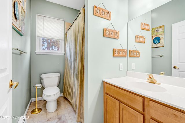 732 Wellington Avenue, Toms River, NJ 08757