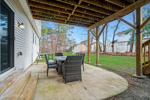 732 Wellington Avenue, Toms River, NJ 08757