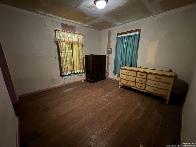 1706 SANTA RITA, San Antonio, TX 78214