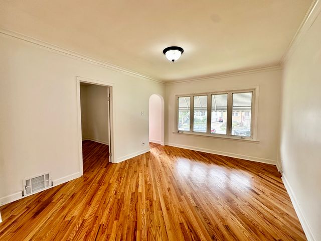 2111 N 75th Court, Elmwood Park, IL 60707