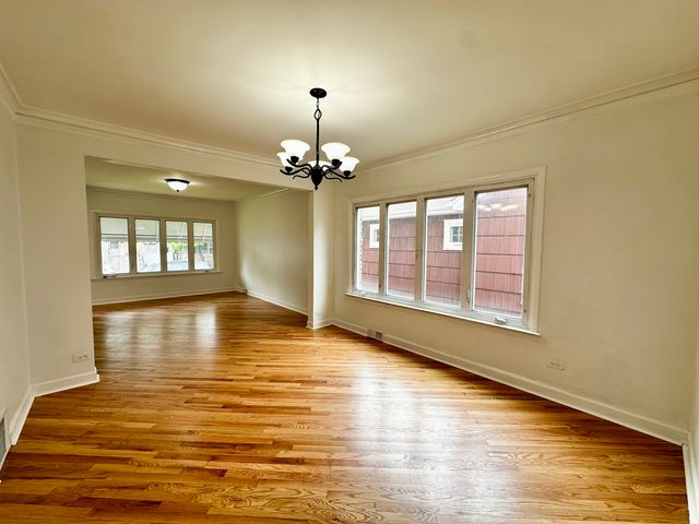 2111 N 75th Court, Elmwood Park, IL 60707