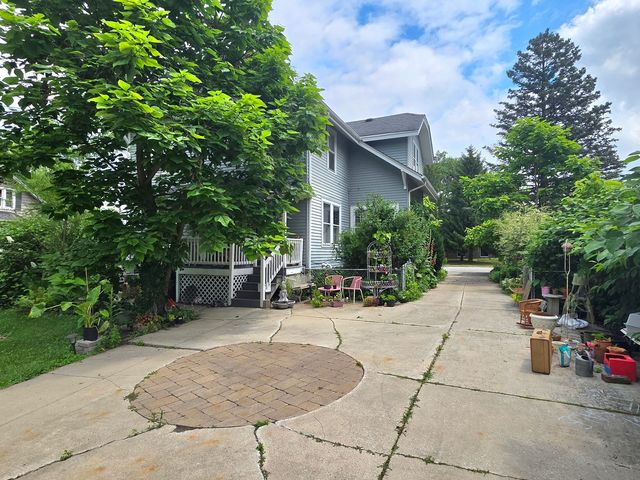 138 Hickory Street, Frankfort, IL 60423