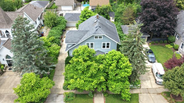 138 Hickory Street, Frankfort, IL 60423