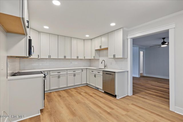 345 Scottsdale Drive, Wilmington, NC 28411
