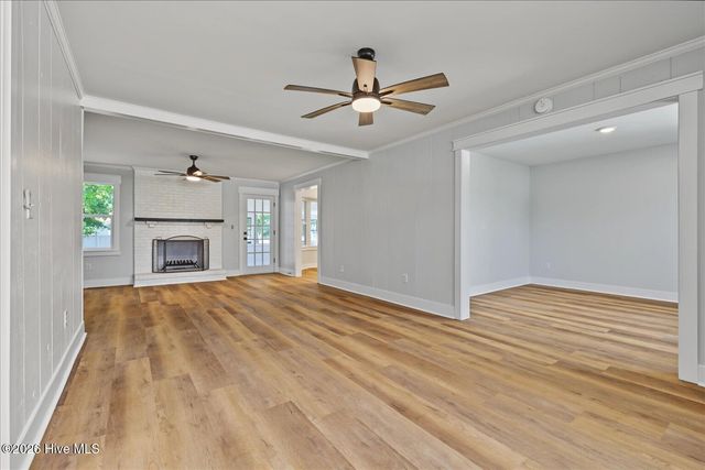 345 Scottsdale Drive, Wilmington, NC 28411