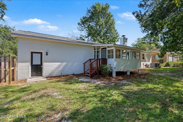 345 Scottsdale Drive, Wilmington, NC 28411