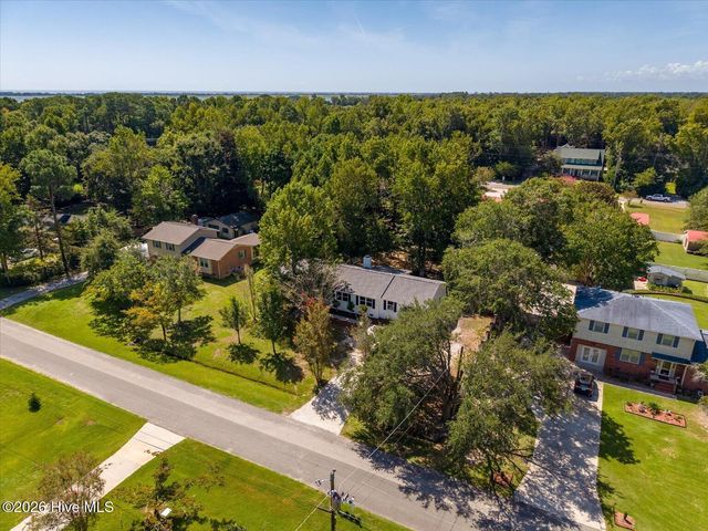 345 Scottsdale Drive, Wilmington, NC 28411