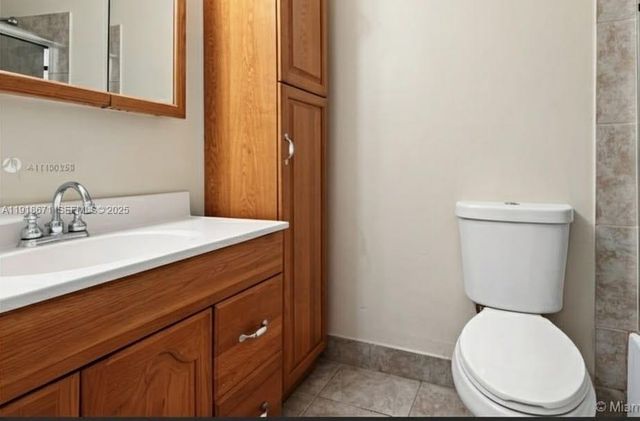 8069 SW 19th Ct, Davie, FL 33324