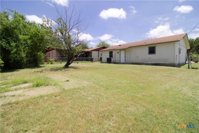 802 E Irvin Avenue, Temple, TX 76501