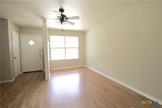802 E Irvin Avenue, Temple, TX 76501