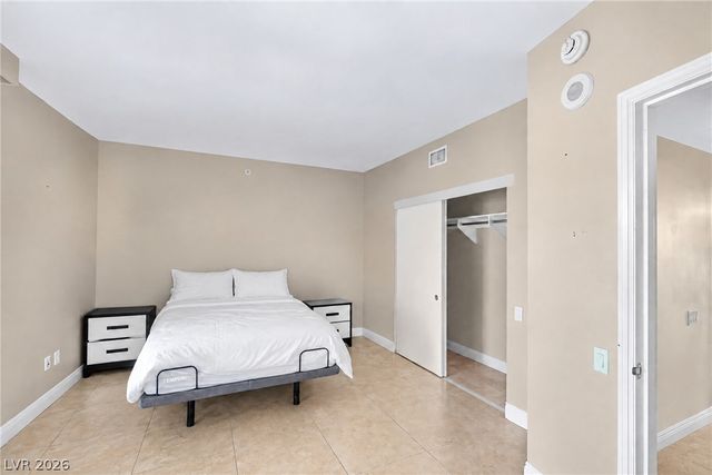 222 Karen Avenue 4402, Las Vegas, NV 89109