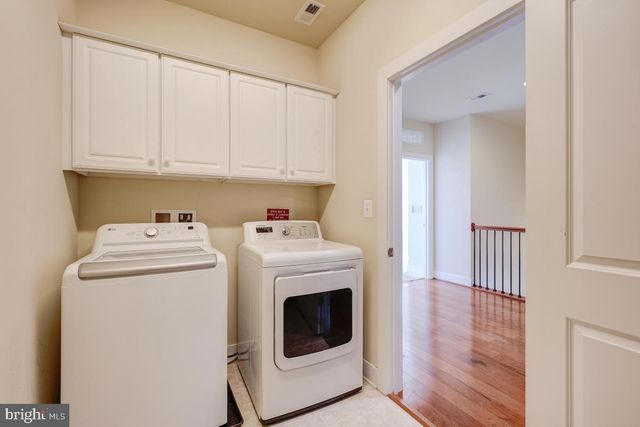 738 MCKENZIE AVE, Alexandria, VA 22301