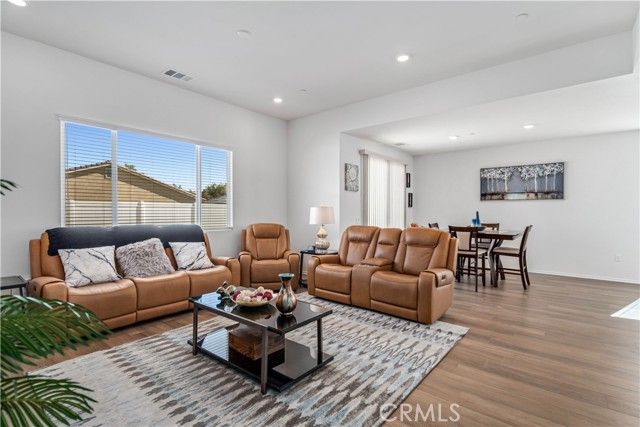 45628 E Rachel Avenue, Lancaster, CA 93535