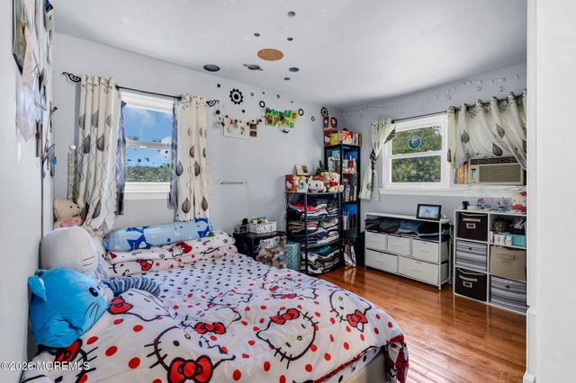 12 Albany Avenue, Jackson, NJ 08527