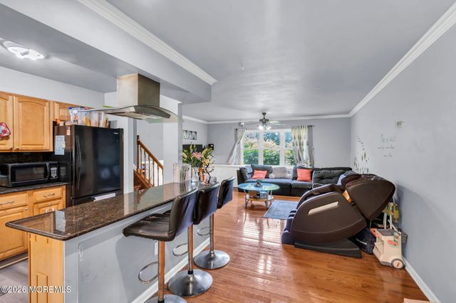 12 Albany Avenue, Jackson, NJ 08527
