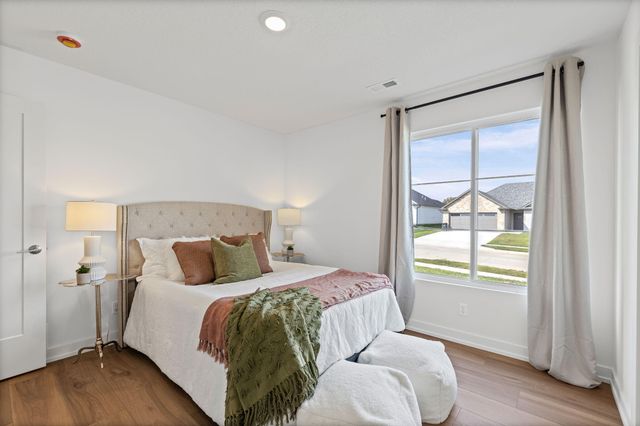 5312 MAKANA LN, Columbia, MO 65203