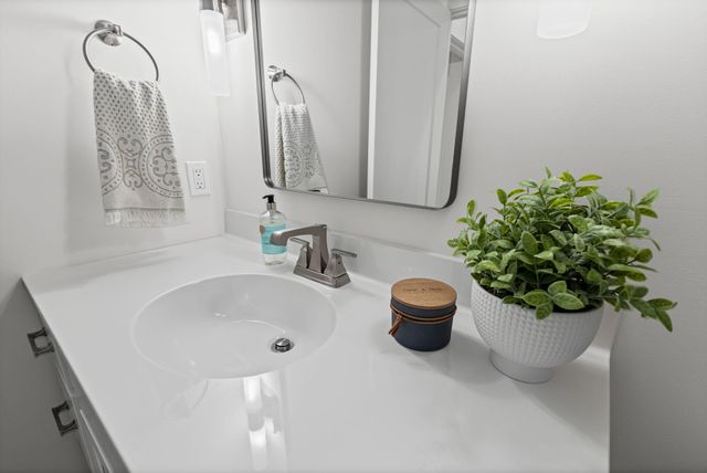 5312 MAKANA LN, Columbia, MO 65203